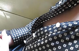 порно секс Зрелые домохозяйки могут быть жадными, чтобы трахать их рты и сиськи