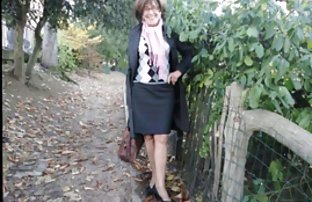 порно секс Грязная девушка трахает парня с ремешком