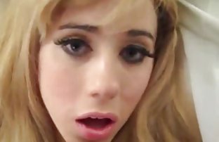 порно секс Слоан Солейль завязала рот