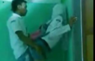 порно секс С лесбиянкой лобковые волосы болтаются