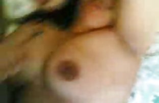 порно секс Сексуальная девушка в рождественском костюме в то время как роговой